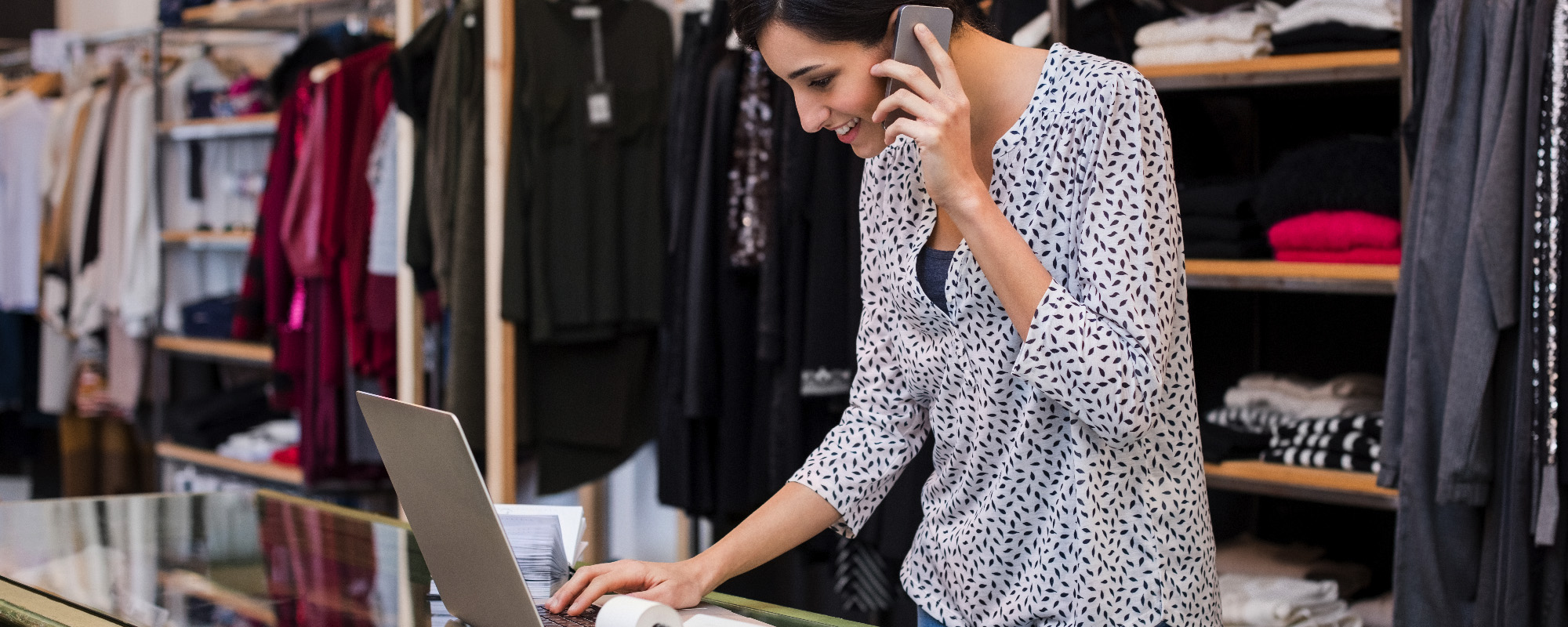 banner-lady-laptop-2
